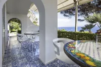 LHP Suite Capri Villa la Giara