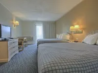 Sea Bay Hotel Hotels near Sixtyfirst Street Park