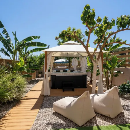 Modular Bungalows with Heated Pool Artemis Greece