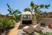 Modular Bungalows with Heated Pool Artemis Greece Hôtels à : Porto Rafti