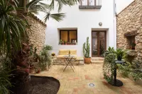 Art Boutique Hotel Chamarel Hotels near Castle of Denia