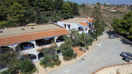 Two Room Apartment Near the Beach