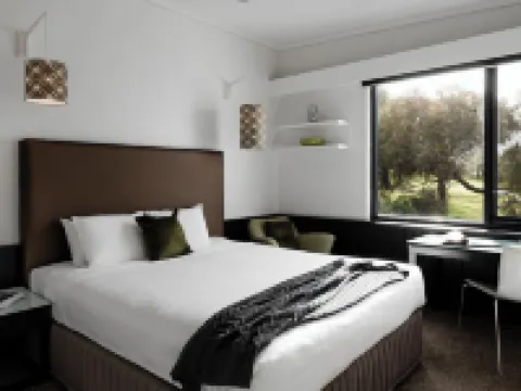 Waurn Ponds Estate Hotels in Geelong