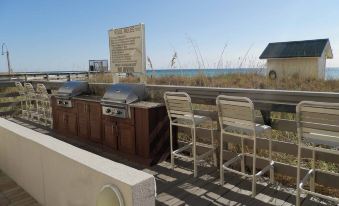 Emerald Towers by Southern Vacation Rentals