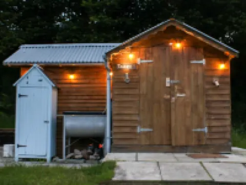 2 Bed Pod Cabin-Sleeps 2-Pets-Garden-Mtn View オーマのホテル