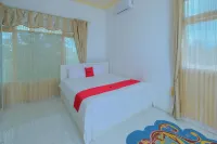 RedDoorz Syariah near Museum Lambung Mangkurat 2 Hotel dekat Alaska Park Banjarbaru