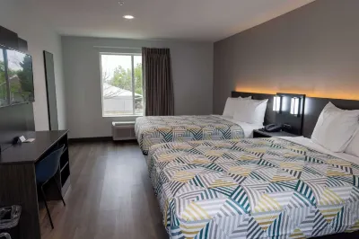 Studio 6 Fort Worth, TX - Lake Worth Hotels in Fort Worth