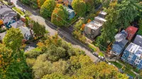 Solo's Smuggler Suite Hotels in Bainbridge