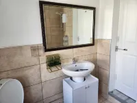 Studio in Greenhithe Hotels in Gravesend