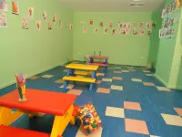 Amarina Sun Resort & Aqua Park Hotels near La Strada Mall