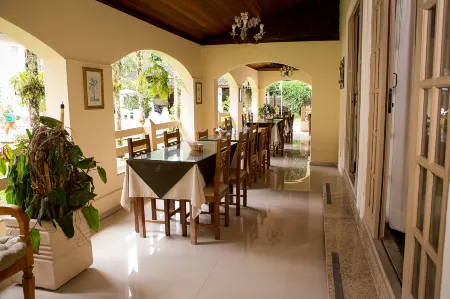 Hotel Rio Penedo Отели рядом с достопримечательностью «Pequena Finlândia»