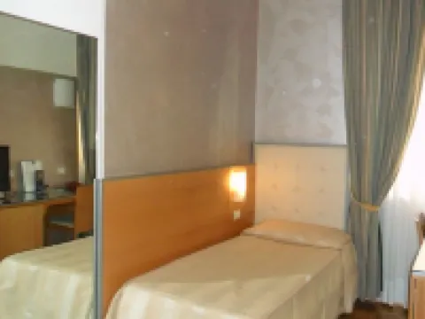 Hotel Riviera Hotels in Segrate