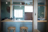 Amigo House Hotels in Zushi