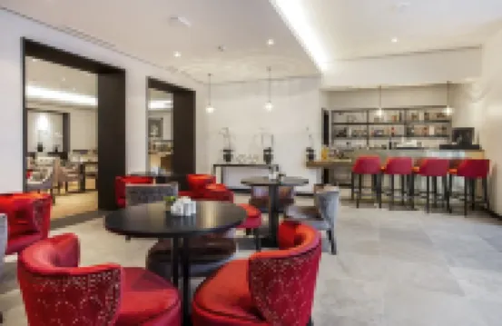 阿扎哈爾歐洲之星酒店