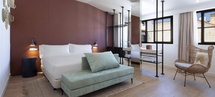 Atocha Hotel Madrid, Tapestry Collection by Hilton Hotels in Madrid
