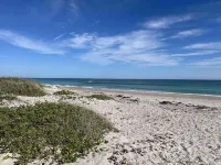 4/3 Home on A1A with private beach access WiFi, fitness room & heated pool