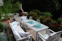 Exclusive villa with garden, sauna and forest access