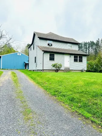 House 20 Minutes from Elk Viewing and 5 Minutes from Local Restaurants!