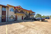Condo at Sunbay Resort! Heated Pool & Hot Tub!