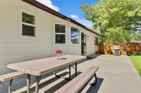 Eagle ID Getaway | 4 Bed 3 Bath | Fully Renovated Hotels in Eagle