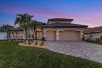 Heated Pool and Game Room - Exquisite Waterfront Escape