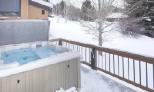 Expansive Living Space and Hot Tub Oasis - Stunning Modern Marvel