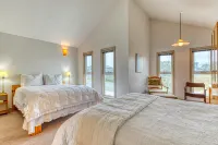 Beach Loop Condo #2 - South Unit Hotels near Bandon Disc Golf Course