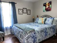 Spacious Fenced Yard and Game Area - Charming Ranch-Style Retreat Hotels in Leon County