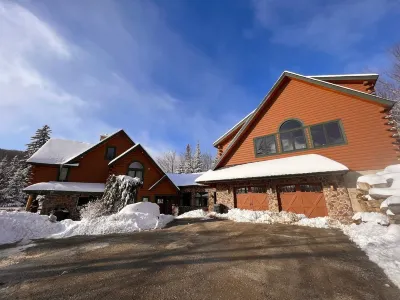 Ski-in/Ski-Out Access and Hot Tub - Luxurious Mountain Escape Hotels near Killington Resort