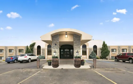 Revel Hotel Minot, SureStay Collection by Best Western