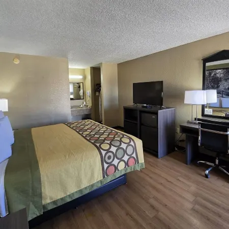 Super 8 by Wyndham Arkadelphia Caddo Valley Area