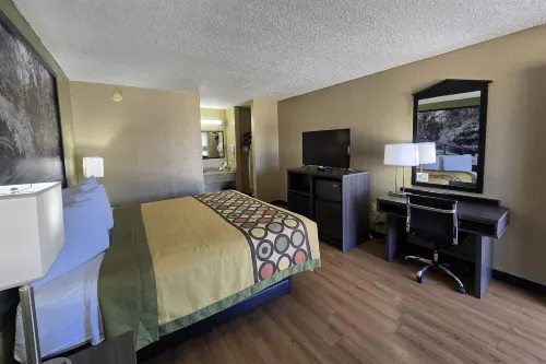 Super 8 by Wyndham Arkadelphia Caddo Valley Area - 2-Star