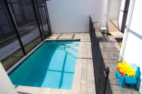 Private Pool and Spacious Living Areas - Stunning Townhouse Retreat Hotels in Loughman