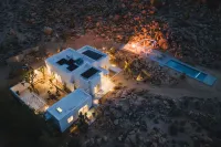 Epic Saltwater Pool and Scenic Boulder Retreat - Stunning Desert Oasis