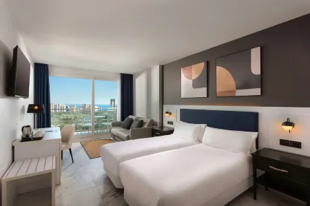 Grand Luxor Costa Blanca Отели в г. Бенидорм