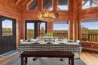 Blue Spruce Retreat Hotels in Heber