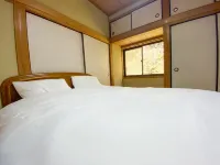 Yorankana (Goto, Nakadori Island)