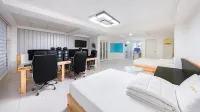 Gyeongju Jullietapoolvilla&kidspension Hotels in 