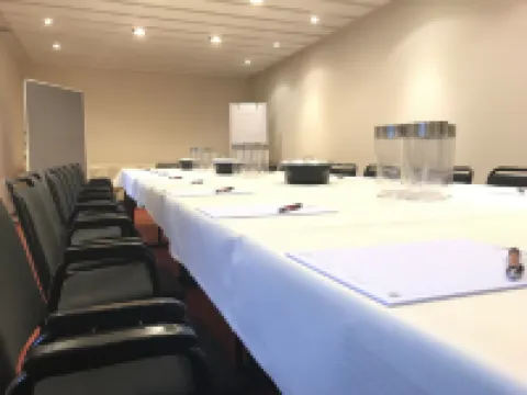 塞納圖酒店 比勒費爾德酒店