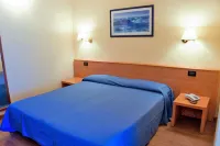 Hotel Touring Hotels near Picchio Beach