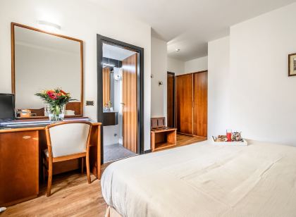Hotel Daunia