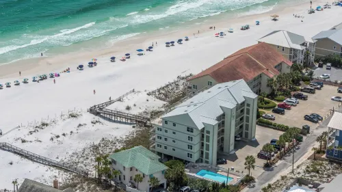 Commodore's Retreat Hotel di Santa Rosa Beach