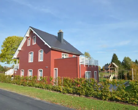 Charming Fens Family Home Hotels in Waimes