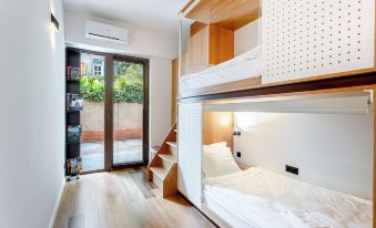 The Tbilisi Pod