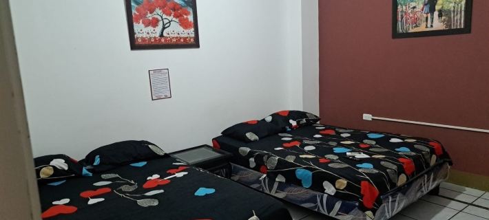 Hostal Vinos de Mérida Hotels in Manta