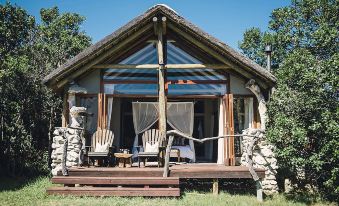Mosaic Lagoon Lodge