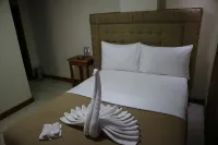 Candice Lucy Hotel Hotels in Caticlan