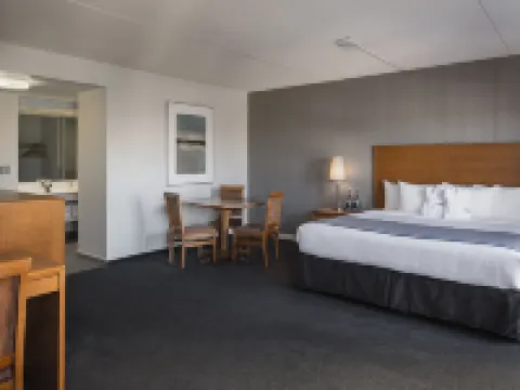Norwood Hotel Hotels near RBC Convention Centre Winnipeg