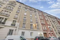 Paris Hotel