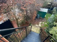 1-Bed Unit 10 Minute Drive from Hellfire Caves